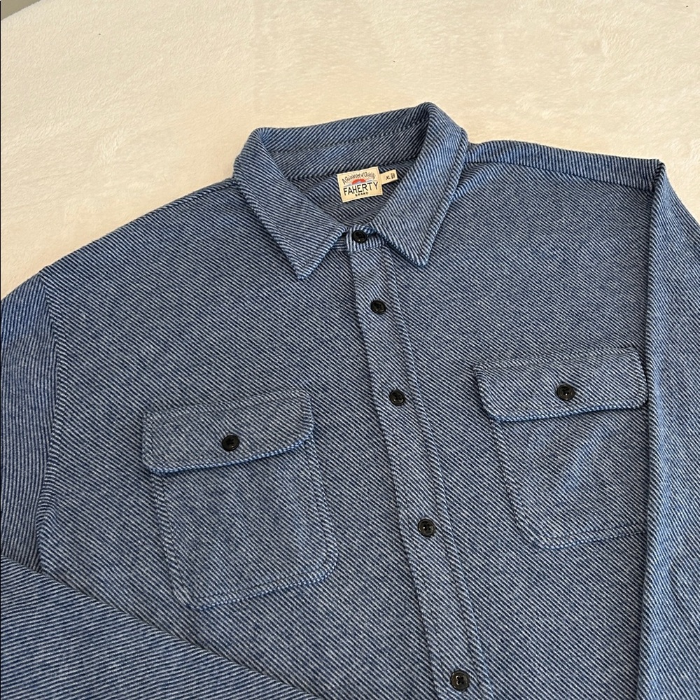 Target Men's Heathered Indigo Button-Front Casual Shirt